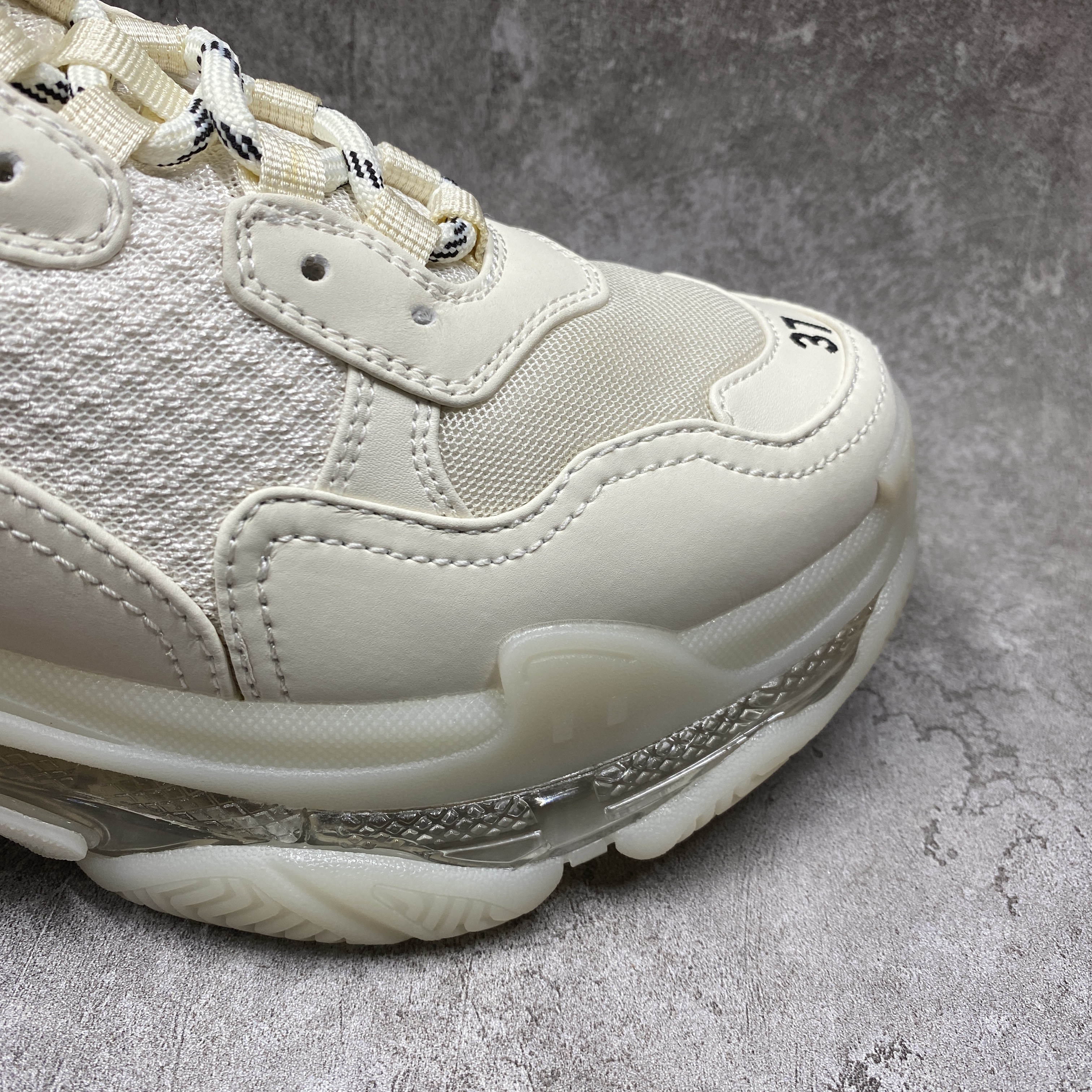 Balencag Off-White Clear Sole Triple S Sneakers