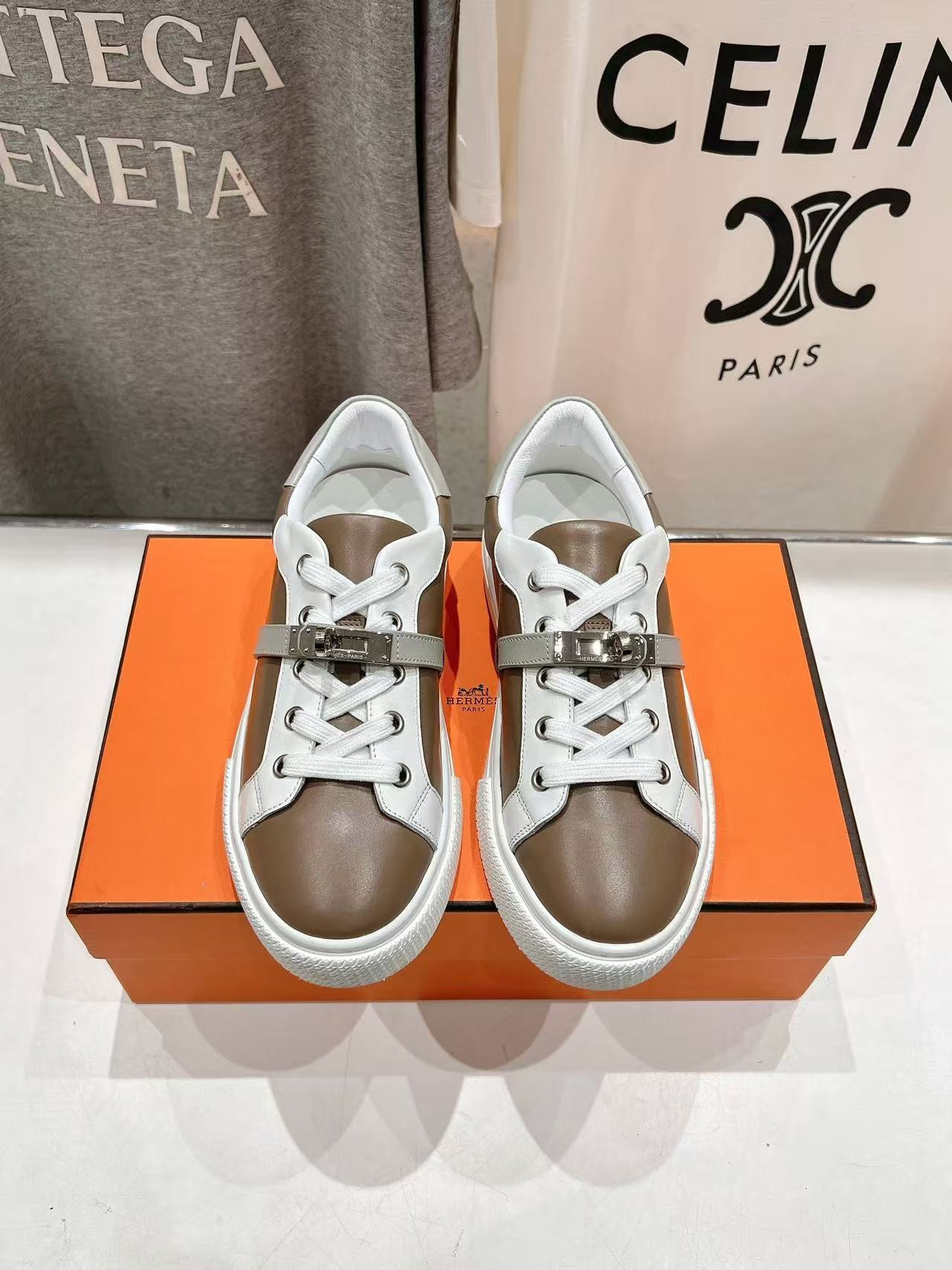 UA H**mes Day Sneaker