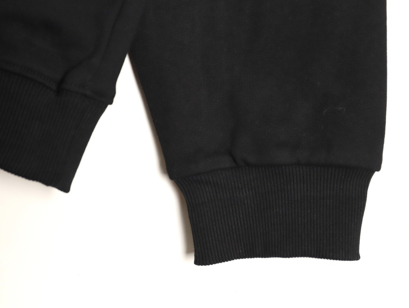 L0*is V*t0n Hoodies