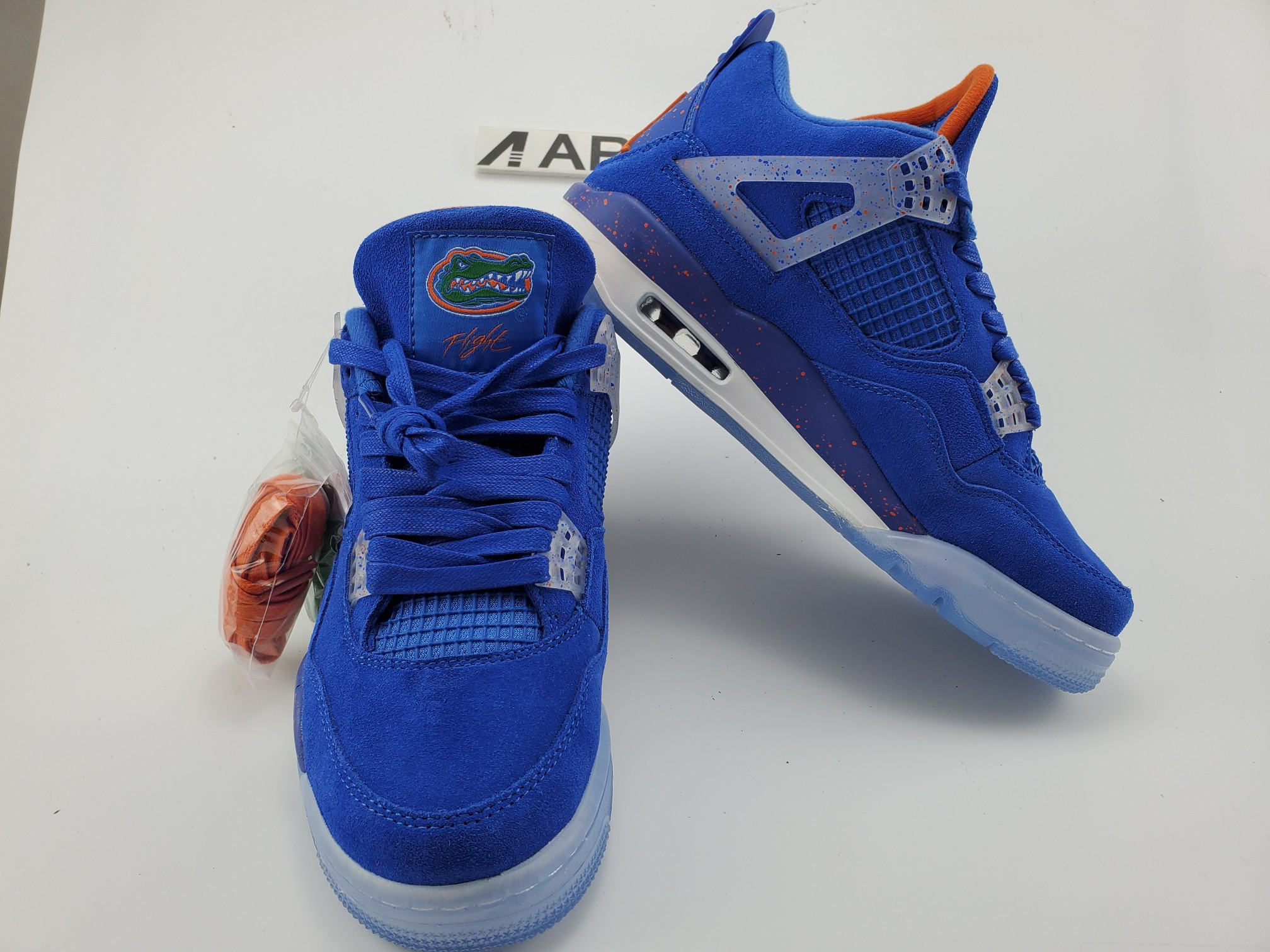 Air Jordan 4