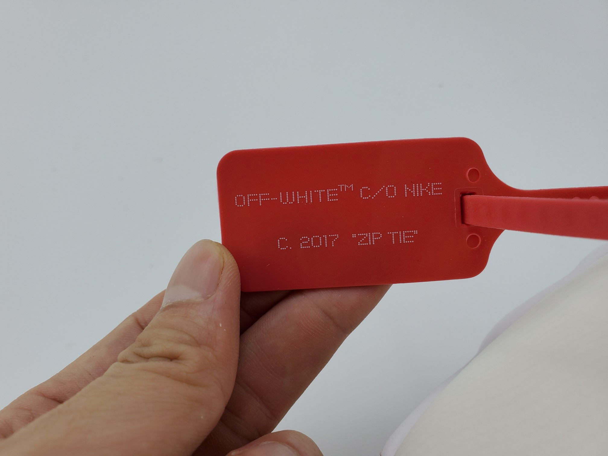 Nike React Hyperdunk 2017 Flyknit Off-White