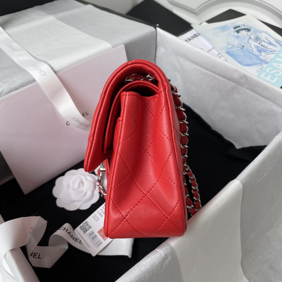 Ch*el SMALL CLASSIC HANDBAG  LAMBSKIN & SILVER-TONE METAL Red 5.7 × 9 × 2.3 IN