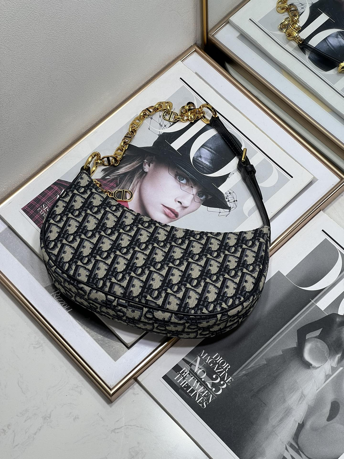 D*or cd lounge bag blue D*or oblique jacquard 26 x 15x 5.5 cm