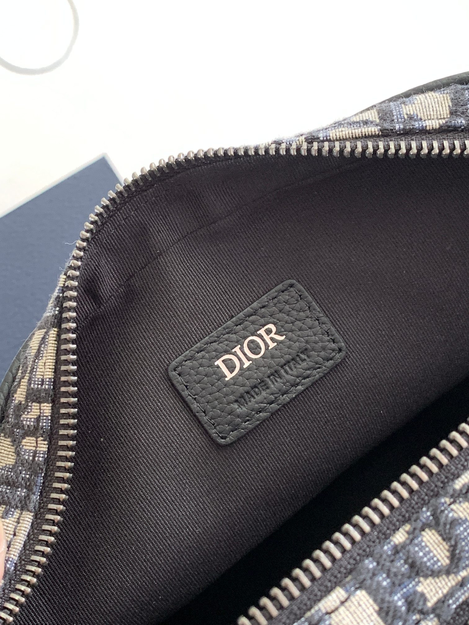 D*0r Maxi Safari Bag with Strap  Beige and Black D*0r Oblique Jacquard