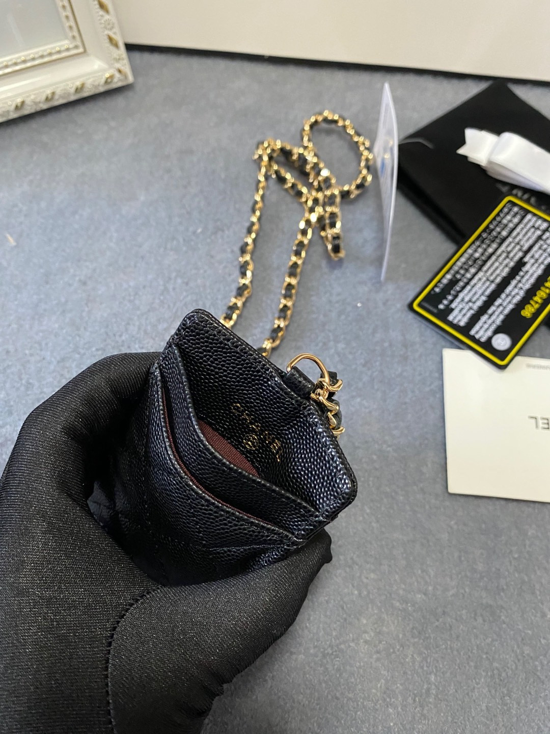 Ch*el card holder 10.5 x7 x 0.5cm