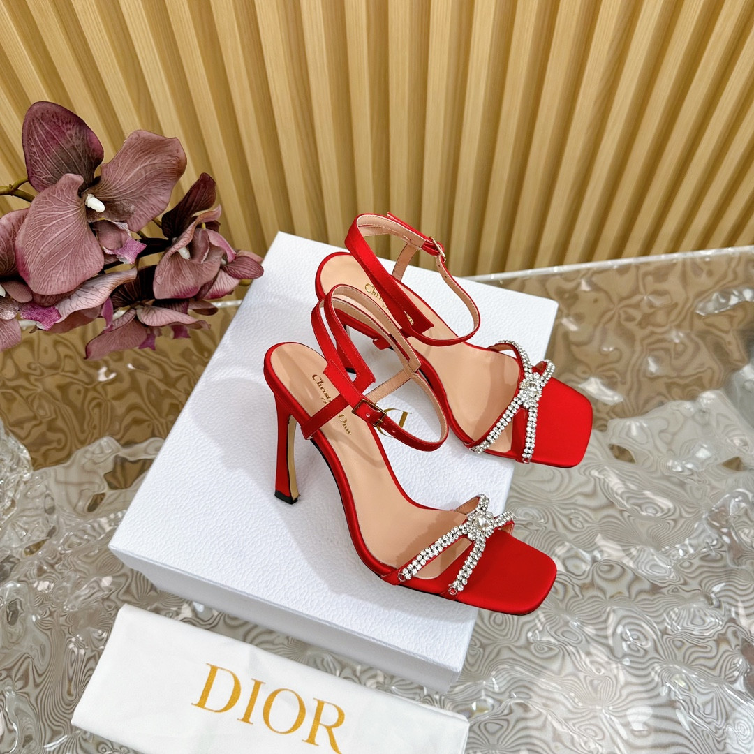 UA D*0r Slingback Pump