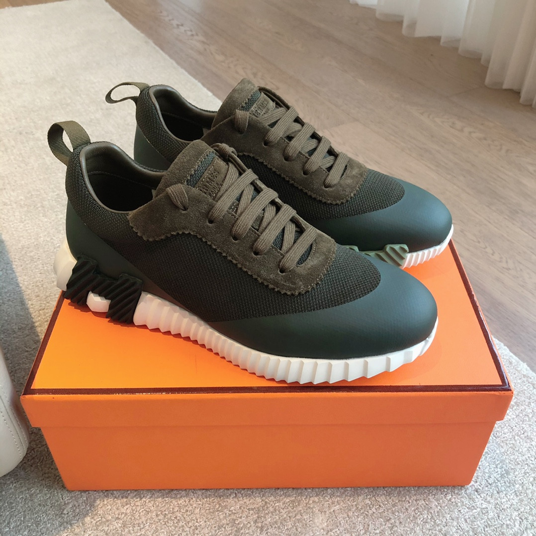 UA Hermès Bouncing Sneaker