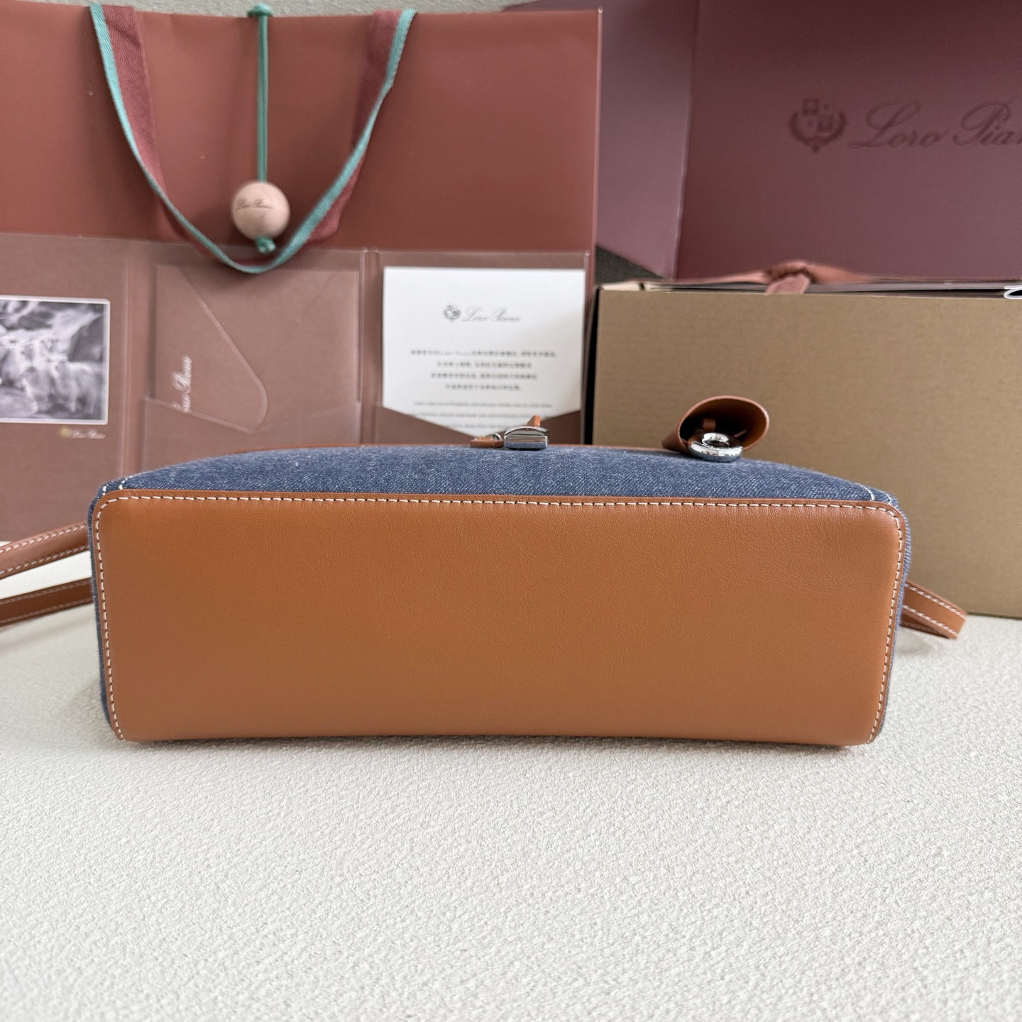 L**o p*ana extra pocket l27 16x27x10cm